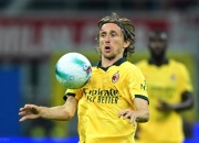 开云体育APP下载-包含意大利杯AC米兰2-1取胜佛罗伦萨，晋级八强的词条