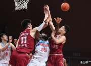 开云体育APP下载-包含新疆男篮主场不敌强敌，遭遇失利的词条