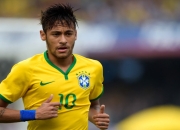 开云体育登录-意甲焦点战之夜，克瓦拉茨赫利亚防守端锁死对手，那不勒斯的隐形守护者