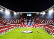 开云体育登录-卡瓦哈尔里程碑之夜，多特蒙德击败洪都拉斯背后的战术启示