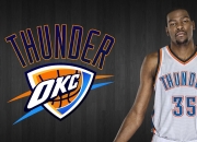 开云体育直播-欧冠淘汰赛之夜，克莱舞台越大越强，当压力成为聚光灯下的燃料