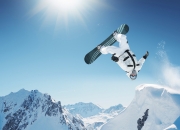 开云体育中国-C罗独舞，葡萄牙险胜阿尔及利亚，一场属于7号的焦点之战