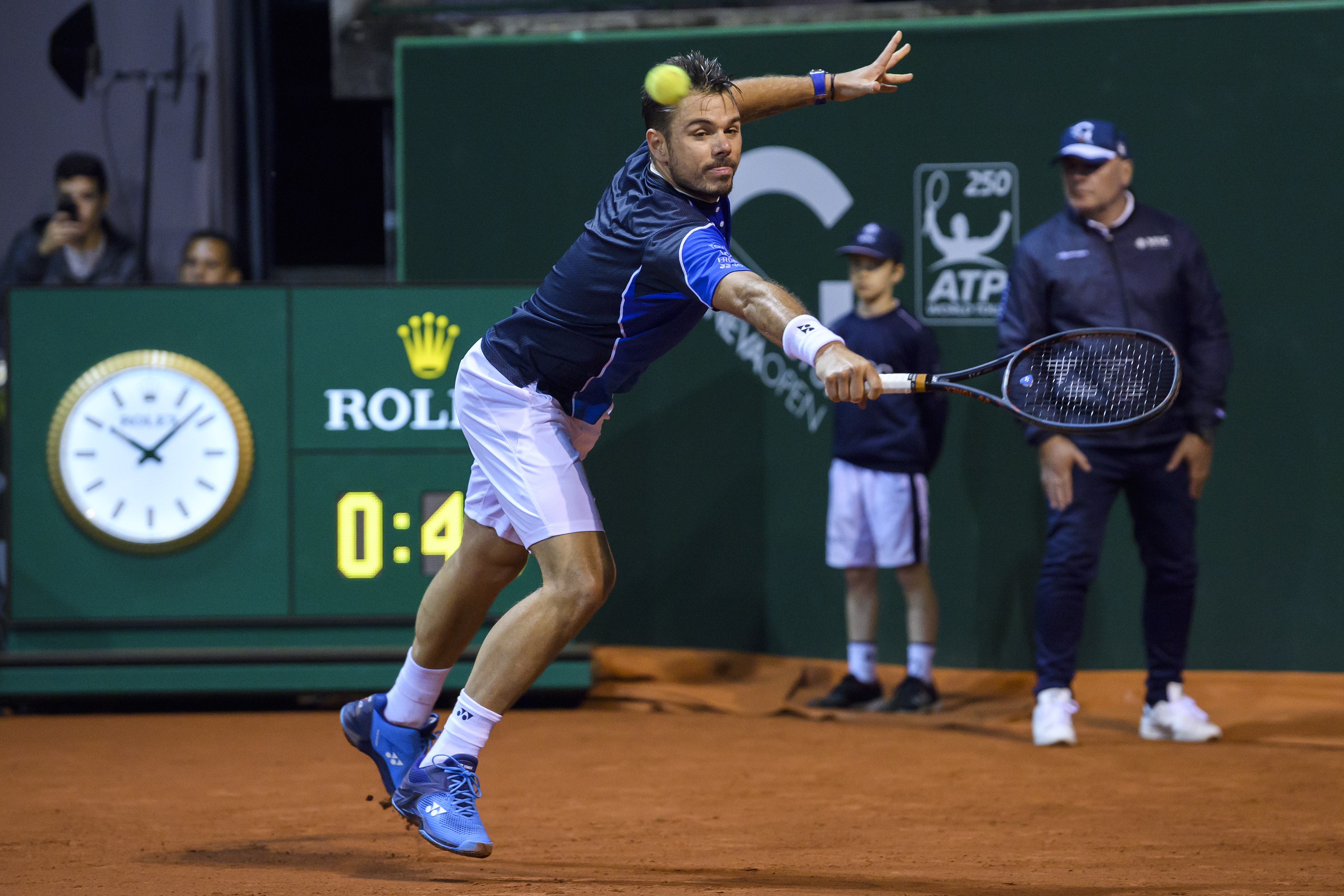 英国网球队横扫日本网球队,瓦林卡完成帽子戏法 英国网球队横扫日本网球队,瓦林卡完成帽子戏法