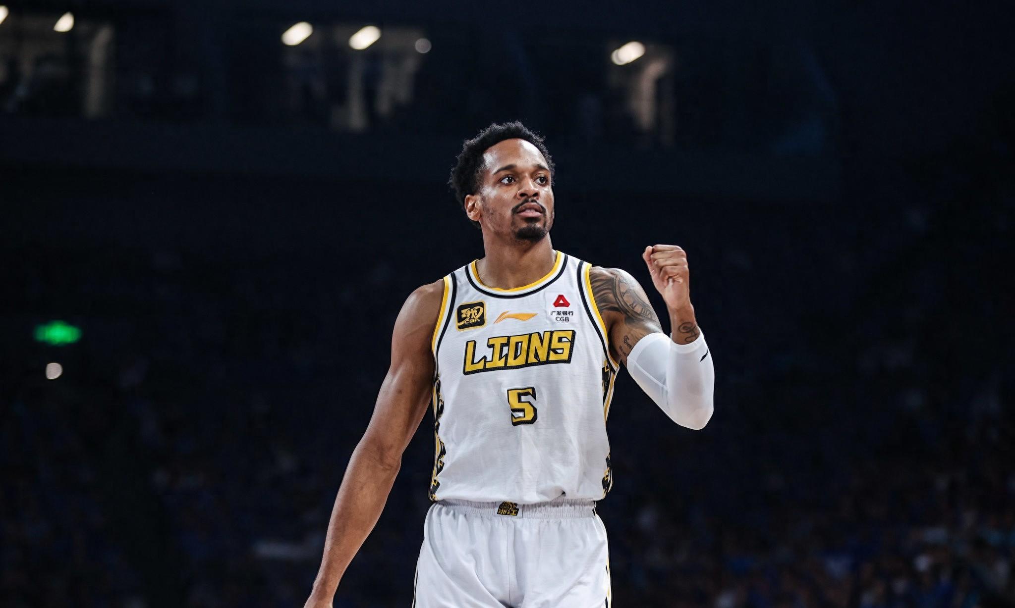 土耳其男篮完胜加拿大男篮,杰伦·布朗爆发神勇的简单介绍 土耳其男篮完胜加拿大男篮,杰伦·布朗爆发神勇的简单介绍