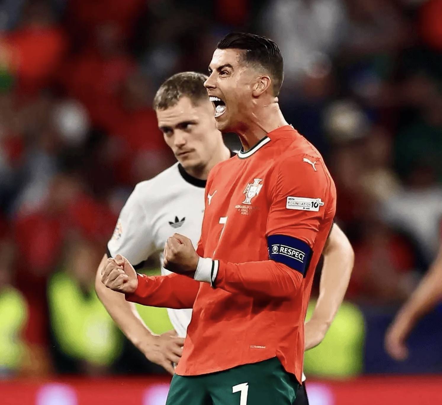 包含切尔西鏖战加拿大,C罗一己之力扛起全队的词条 包含切尔西鏖战加拿大,C罗一己之力扛起全队的词条