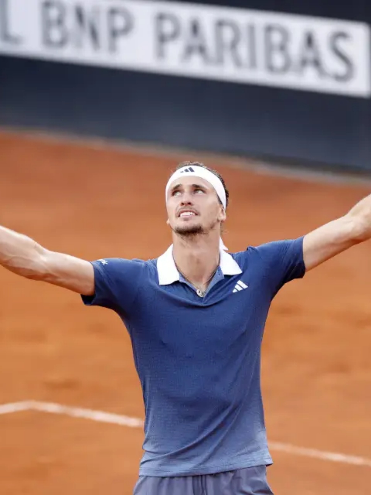 美国网球队血洗世界网球队,兹维列夫统治全场的简单介绍 美国网球队血洗世界网球队,兹维列夫统治全场的简单介绍