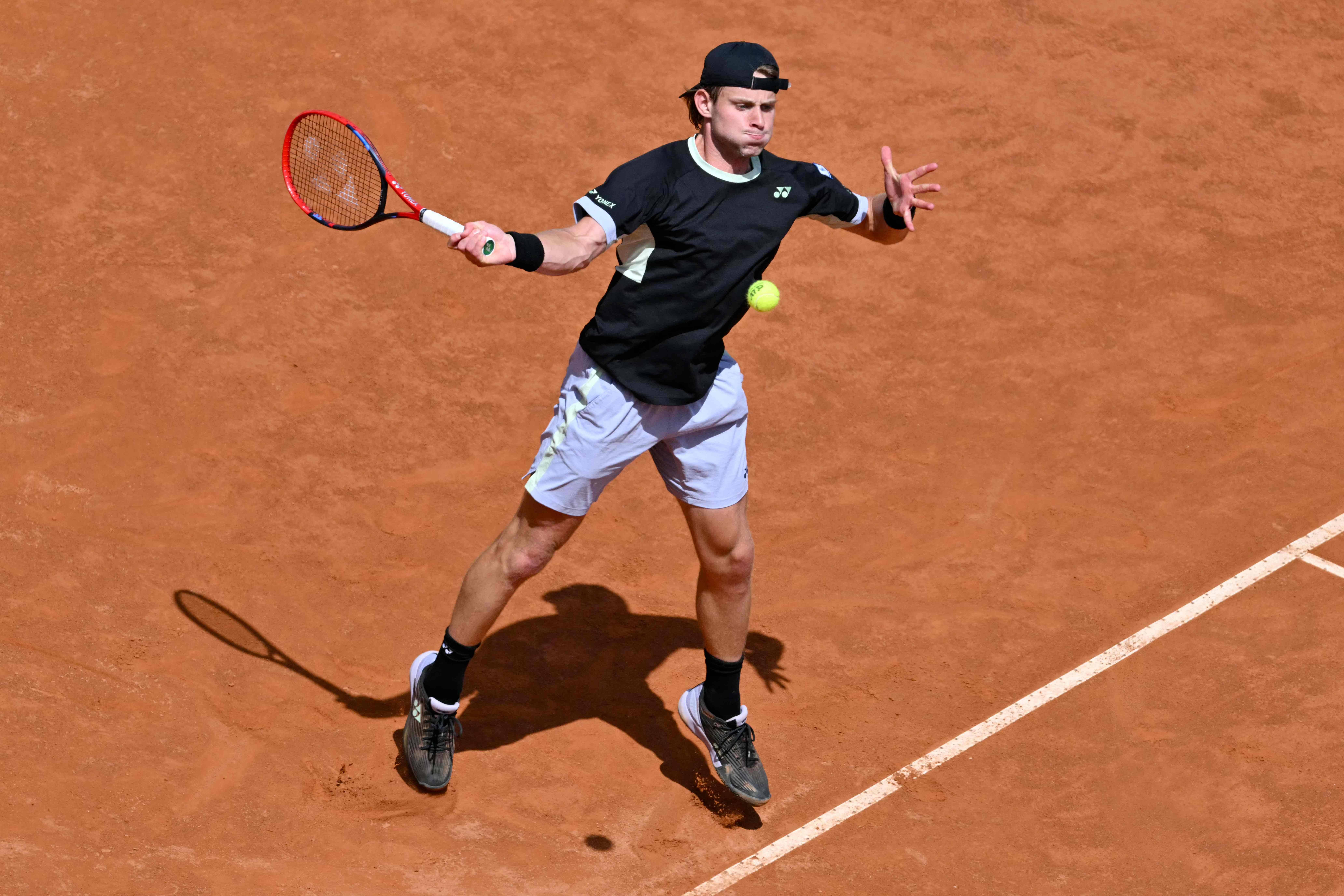 美国网球队完胜英国网球队,纳达尔打破历史纪录的简单介绍 美国网球队完胜英国网球队,纳达尔打破历史纪录的简单介绍