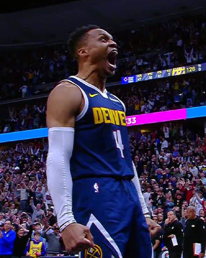 关于灰熊完胜勇士,莫里斯绝境逆转的信息 关于灰熊完胜勇士,莫里斯绝境逆转的信息