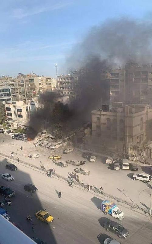 关于热那亚客场惨败,连败局面不改的信息 关于热那亚客场惨败,连败局面不改的信息