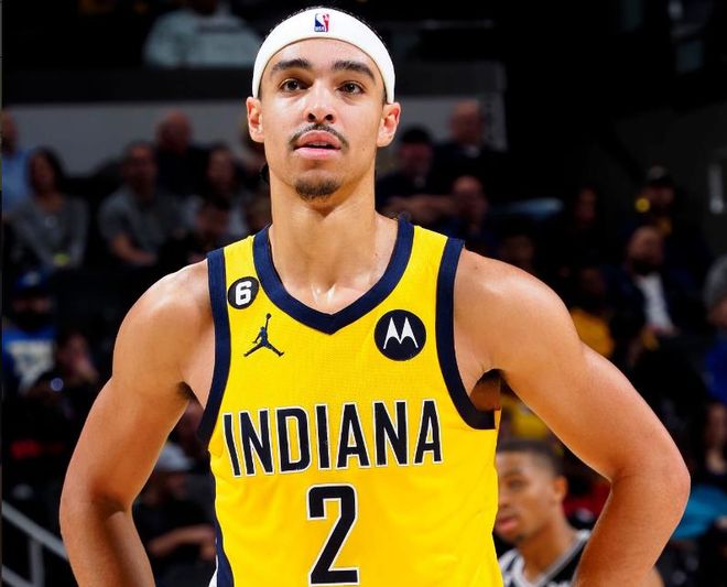 青岛双星客场大胜上海亨利助攻砍下分的简单介绍 青岛双星客场大胜上海亨利助攻砍下分的简单介绍