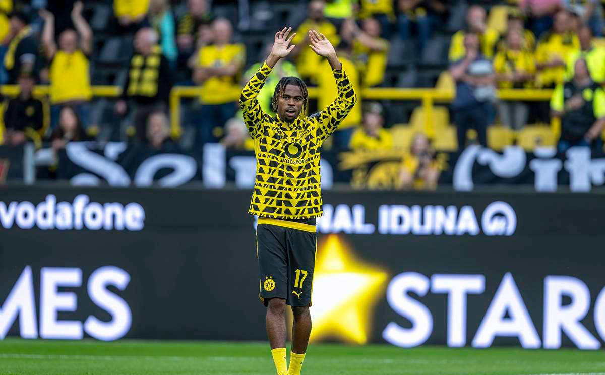 关于多特蒙德一举击败对手,助力冲击联赛前列的信息 关于多特蒙德一举击败对手,助力冲击联赛前列的信息