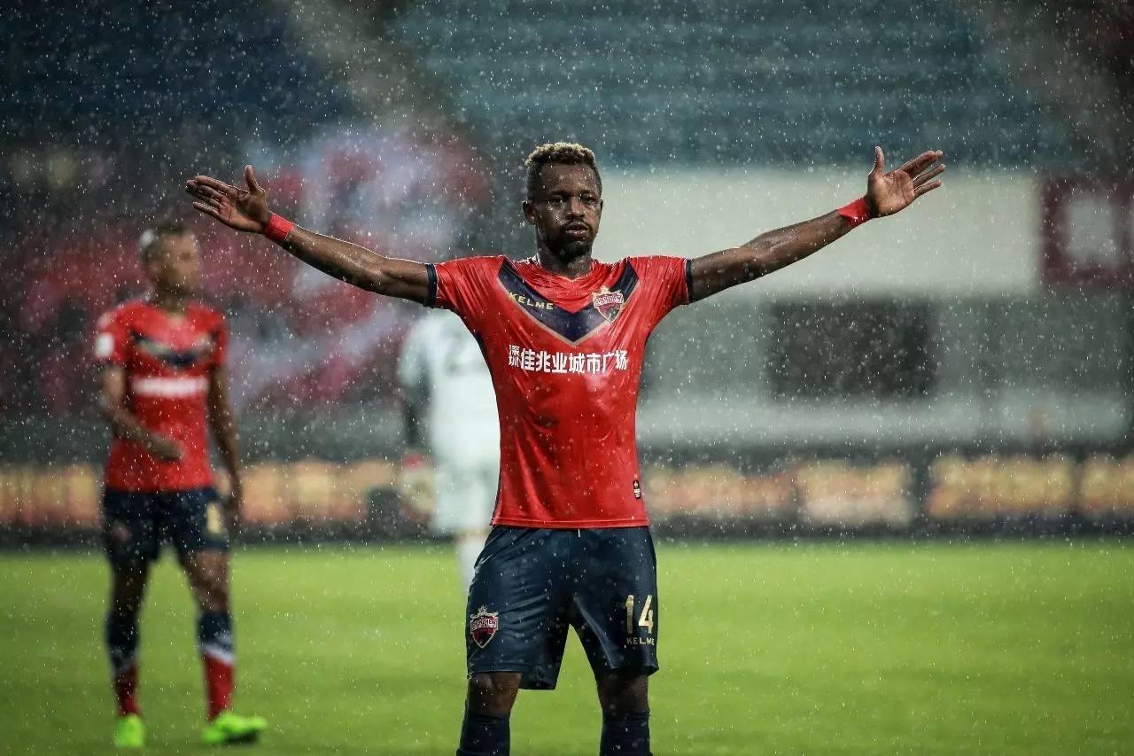 深圳佳兆业主场击败贵州智诚,取得三分的简单介绍 深圳佳兆业主场击败贵州智诚,取得三分的简单介绍